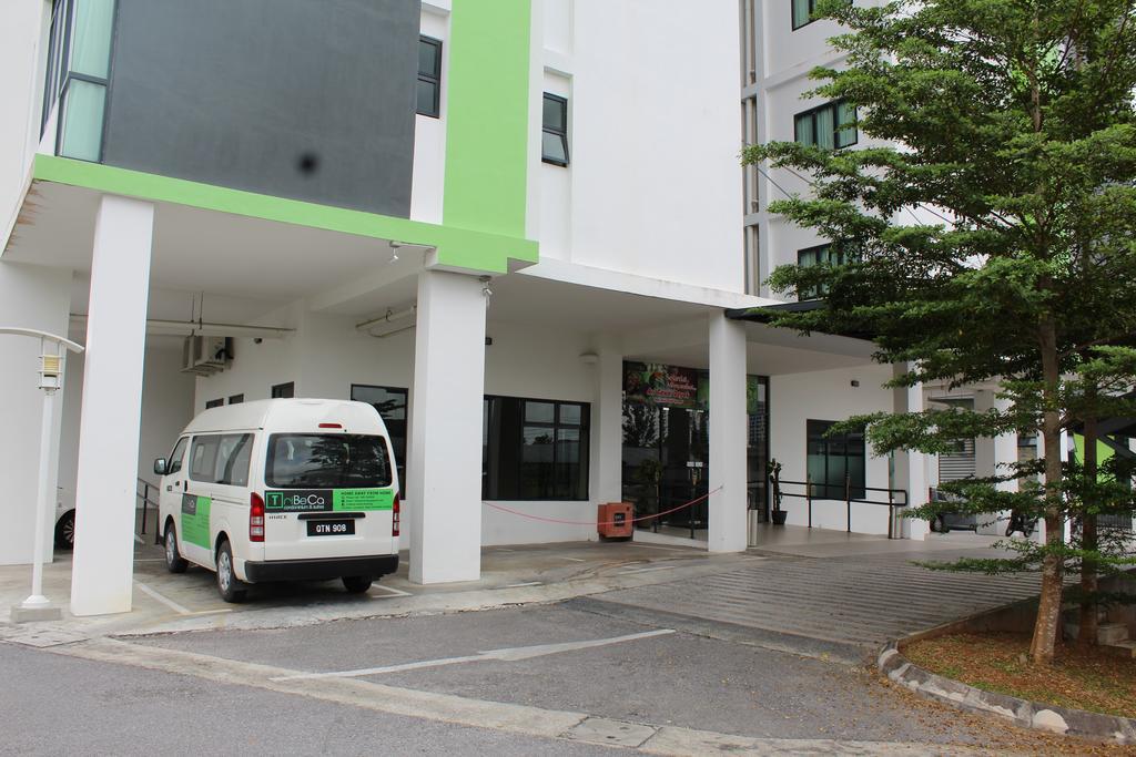Tribeca Suites Kuching Eksteriør billede