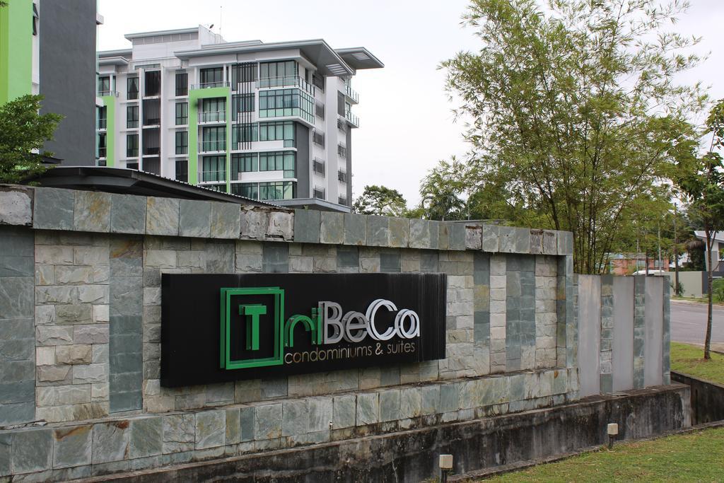 Tribeca Suites Kuching Eksteriør billede