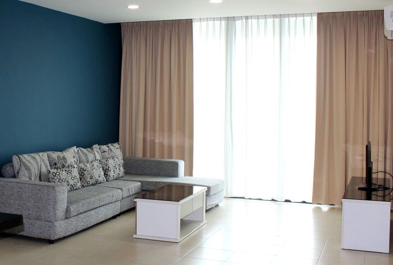 Tribeca Suites Kuching Eksteriør billede